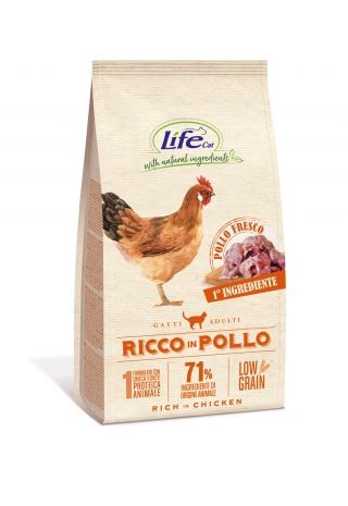 Lifecat Adult Rich in Chicken Low Grain - Сухой низкозерновой корм для взрослых кошек с высоким содержанием свежей курицы