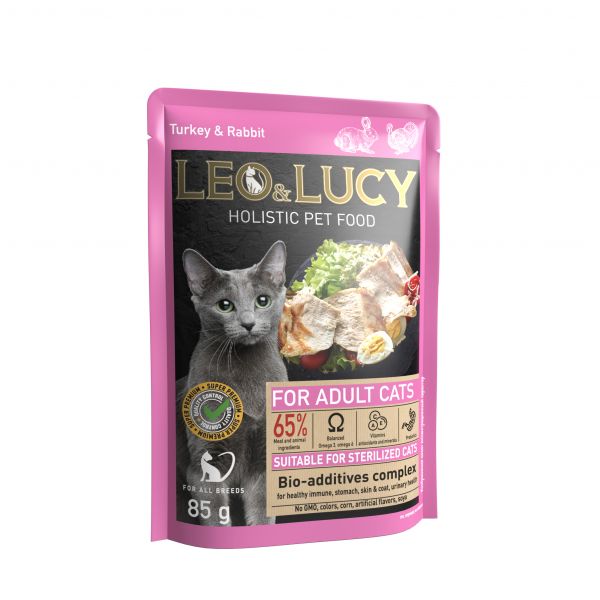LEO&LUCY - Влажный холистик корм консервированный полнорационный - кусочки в соусе для взрослых кошек с индейкой, кроликом и биодобавками, подходит для стерилизованных